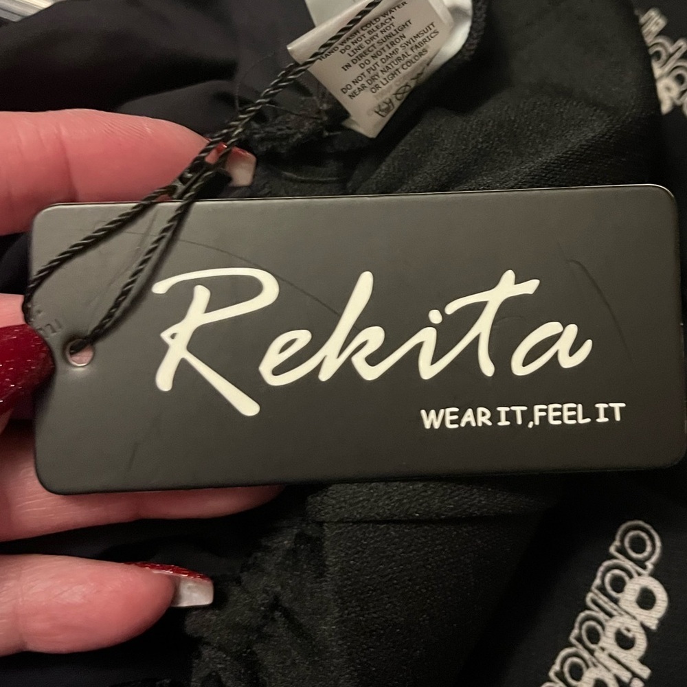 Rekita Black and White Tankini Top. NWT - Picture 4 of 4